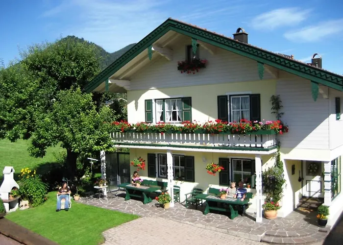 Gaestehaus Burghartswieser Inkl. Chiemgaukarte